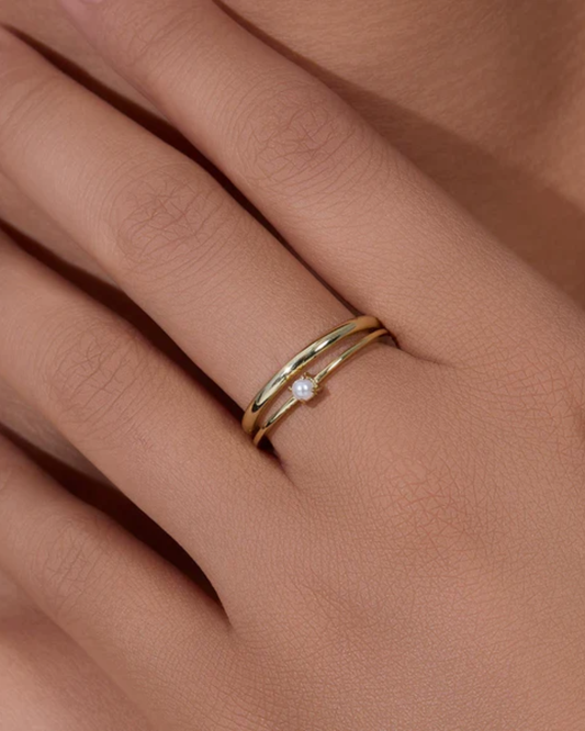 Anel Constança banhado a ouro 18k em aço inoxidável