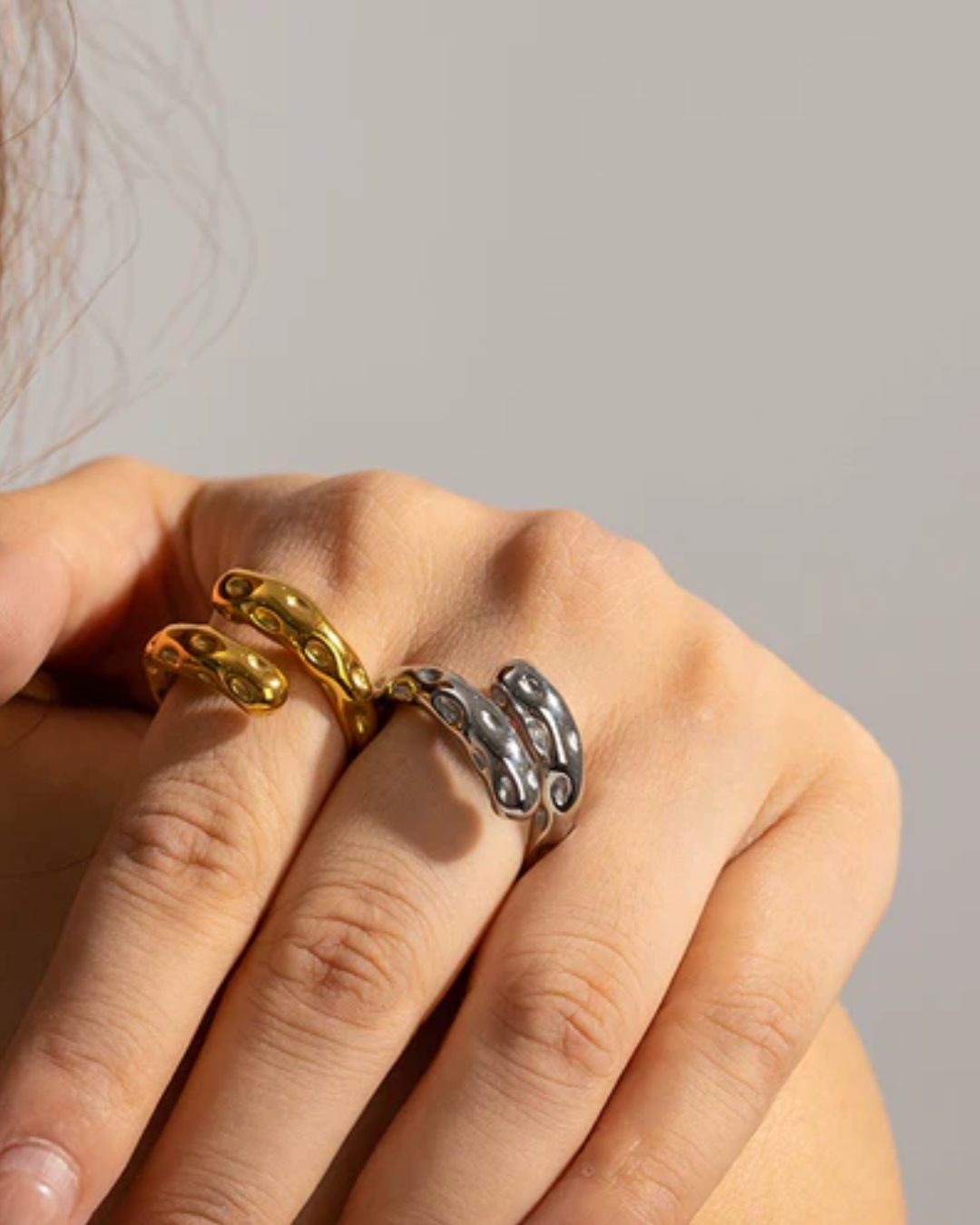 Anel Belle banhado a ouro 14k em aço inoxidável