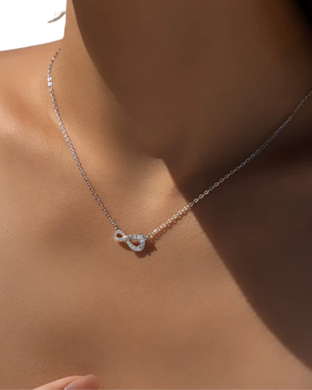 Fio Infinitto Prata — em aço inoxidável