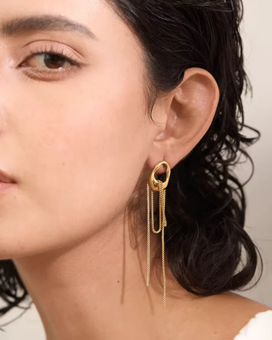 Brinco Elisa — banhado a ouro 18k em aço inoxidável