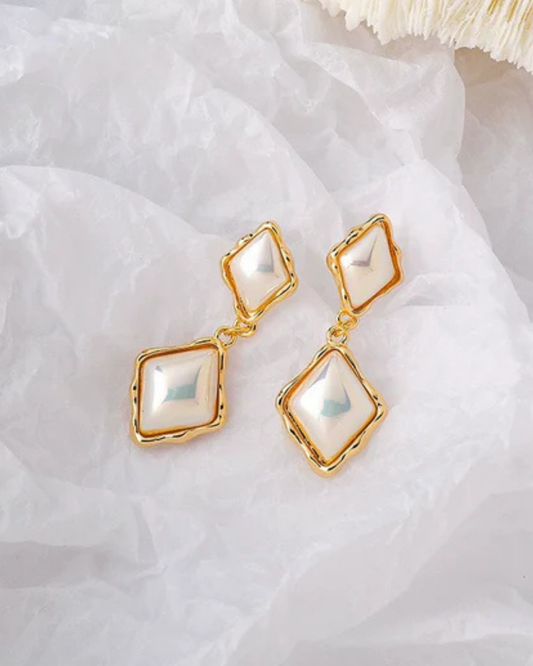 Brinco Gota di Luce — banhado a ouro 18k em aço inoxidável