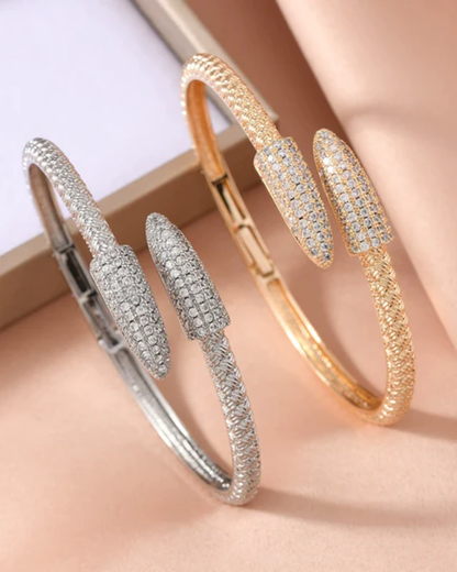 Pulseira Serena — aço inoxidável banhada a ouro 18k com Zirconia